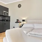 Premium Room \'The Port\' - Hbf-Messe-Oevb Arena-City
